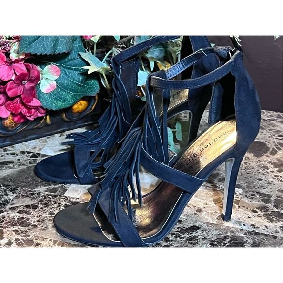 Steve Madden Girl Black Suede Boho Fringe Stilettos Size 7.5 - Picture 2 of 5